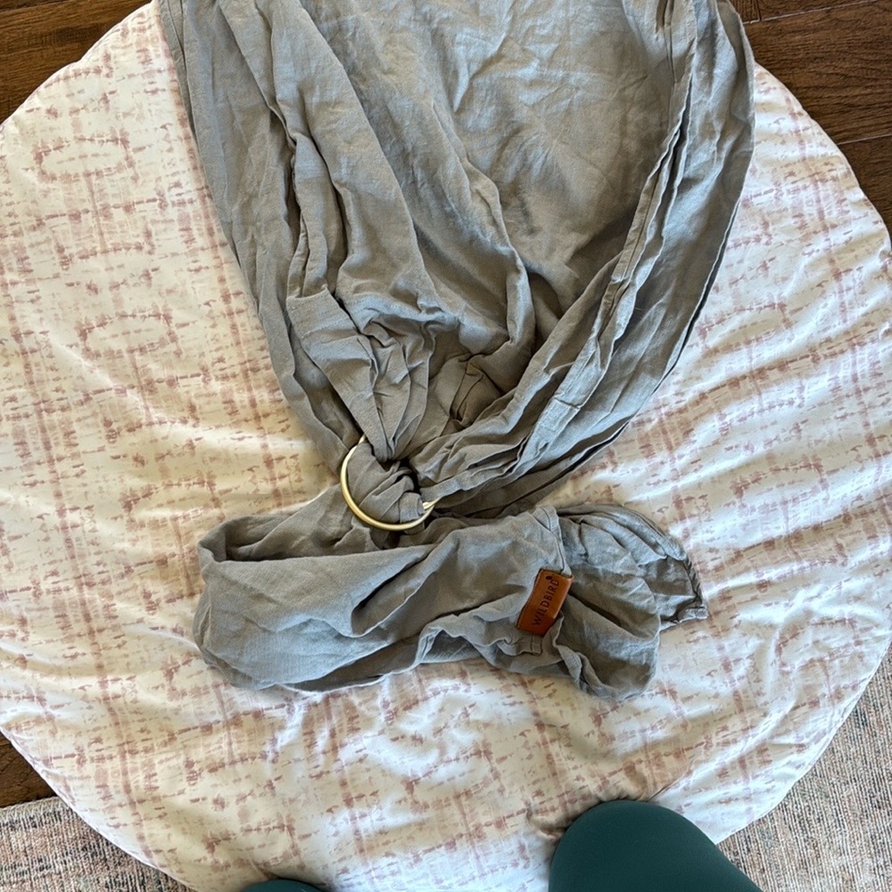 Wildbird Gray Ring Sling